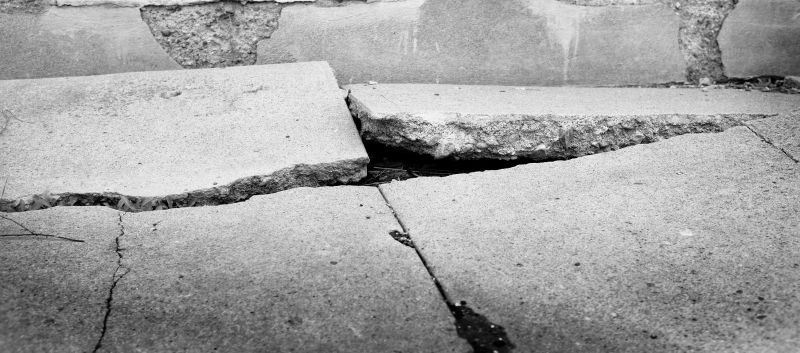 Cracked Slab Repair in Des Moines, IA